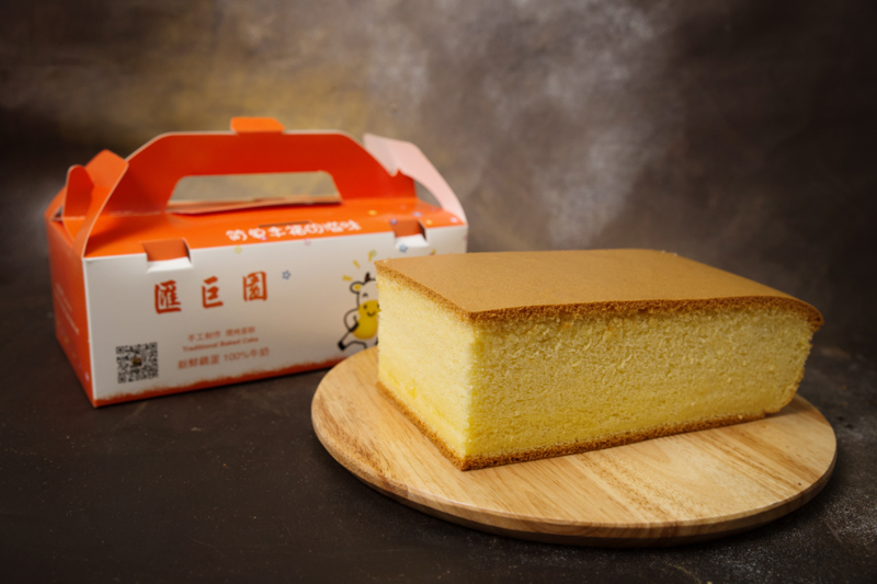 烘焙蛋糕的時候，蛋糕頂部總是會裂開是怎么回事？